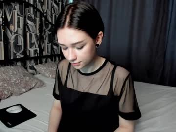 webcam girl carolyn_white capture image #1692885