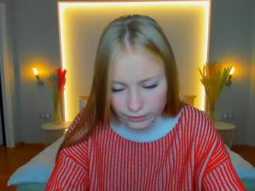 webcam girl cristall_white capture image #72784