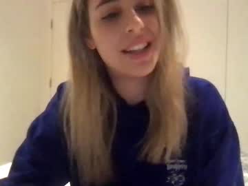 webcam girl blaireisback capture image #3943576