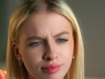 webcam girl lunnadew capture image #4090477