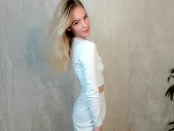 webcam girl cuttie_spooky capture image #3971800
