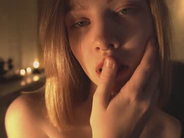 webcam girl bibi_it_is capture image #2036718