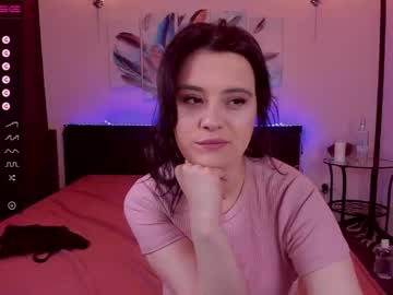 webcam girl sharlotte_gilbi capture image #2107348