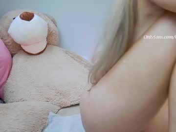 webcam girl hayleex capture image #2470803