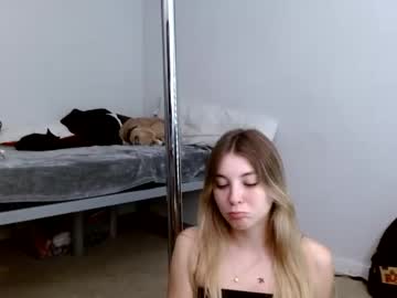 webcam girl lilruchi capture image #2868540