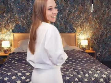 webcam girl lynneharding capture image #4054310