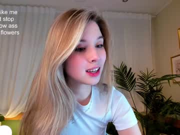 webcam girl milablush capture image #3547910