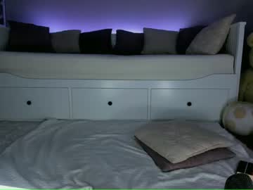 webcam girl roxy_blue_eyed_ capture image #2613626