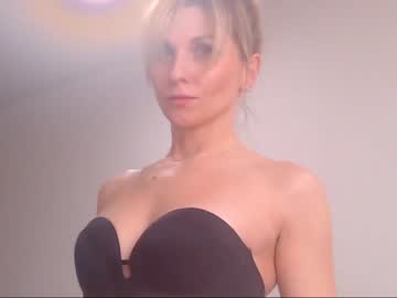 webcam girl lady_ada capture image #676765