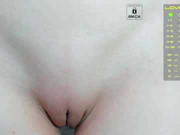 webcam girl _witch__ capture image #1529568