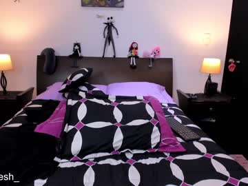 webcam girl kellytesh capture image #1001740