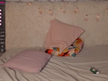 webcam girl brendiekira capture image #1505486