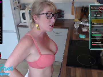 webcam girl ladyamontgomery capture image #1696253