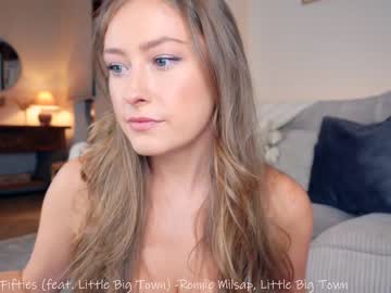 webcam girl x_lily_x capture image #2488899