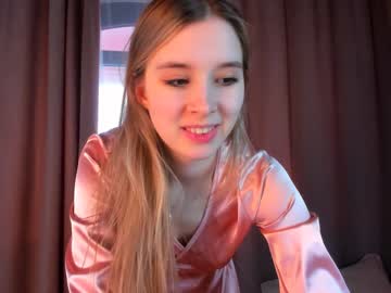 webcam girl milablush capture image #3717790