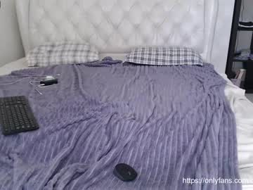 webcam girl _mllymoore_ capture image #2224506