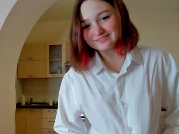 webcam girl lisaosbornes capture image #3939194