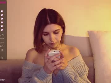 webcam girl maye_maye capture image #75841