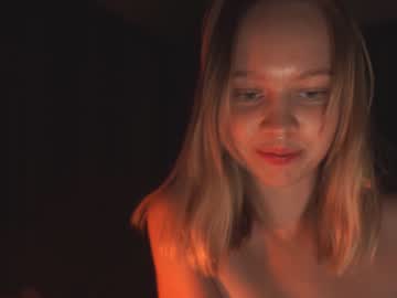 webcam girl bibi_it_is capture image #3660755