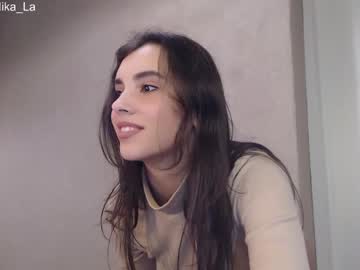 webcam girl nika_la_sun capture image #3927147