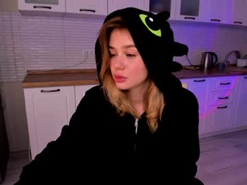 webcam girl cassy_meow capture image #2292192