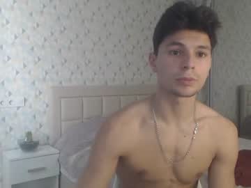 webcam man denhummer capture image #1472116