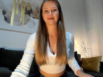 webcam girl stella_and_stephan capture image #117758