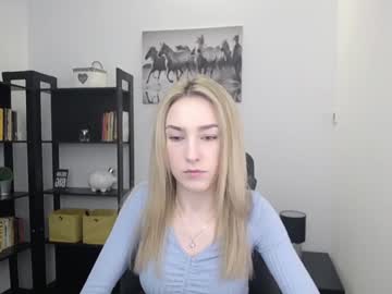 webcam girl little_e_mily capture image #1251794