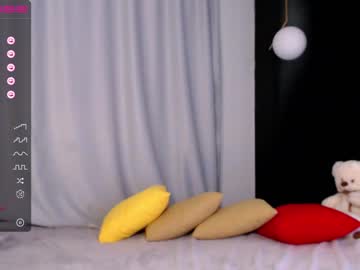 webcam girl small_blondee capture image #2479167
