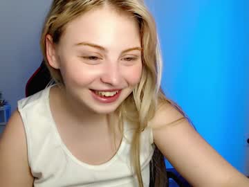 webcam girl shy_blondiee capture image #3793802