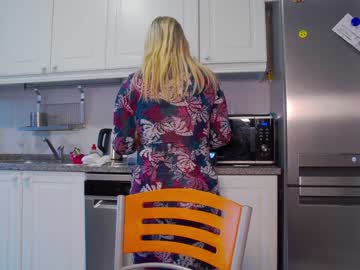 webcam girl angel_danm_milf capture image #1049286
