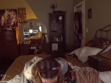 webcam girl audrey_ capture image #2519004