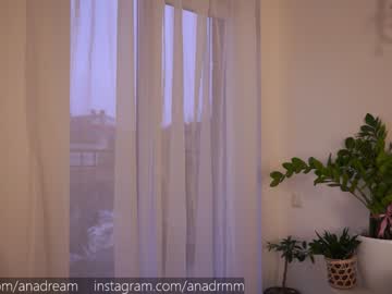 webcam girl dreamana capture image #1588941