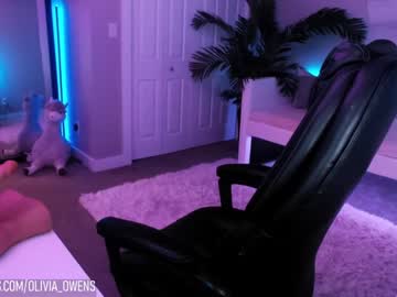 webcam girl oliviaowens capture image #3752391