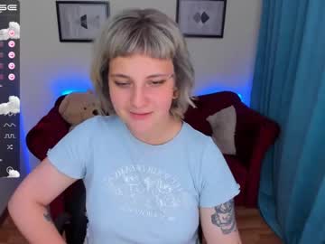 webcam girl yolandi_toit capture image #2310845