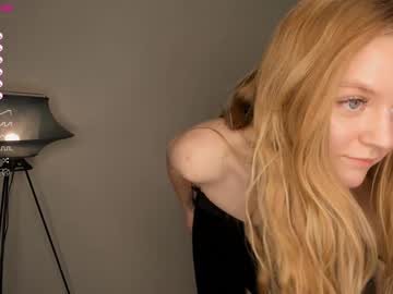 webcam girl joannsbailey capture image #3740909