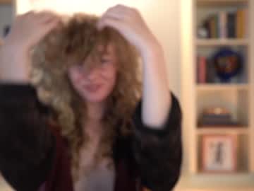 webcam girl sistinehashands capture image #2701996