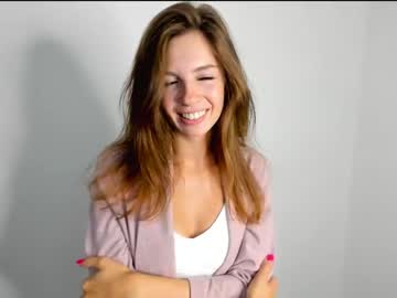 webcam girl brenda_hally capture image #3960459