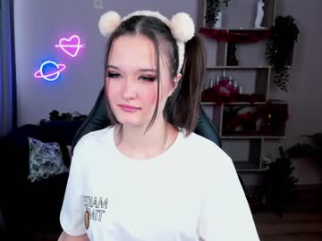 webcam girl elisa_kimm capture image #3473500