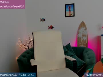 webcam girl surfergirl121 capture image #1727099