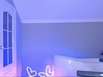 webcam girl amiliyan capture image #3210385