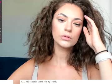 webcam girl lulacum69 capture image #1487272
