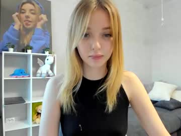 webcam girl olli_ver capture image #3310426