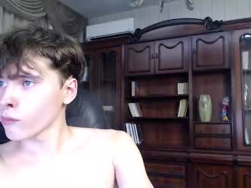 webcam man kyle_is_dreams capture image #2478489