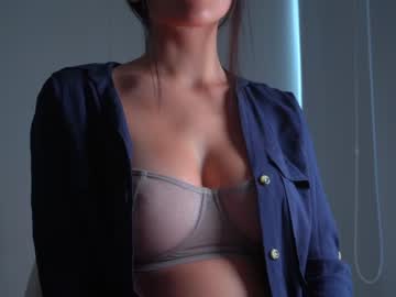 webcam girl houseofkei capture image #1453306