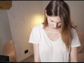 webcam girl gwen_sunshine capture image #1378528