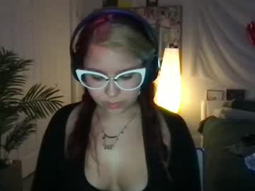 webcam girl 40ozgoomba capture image #3970295