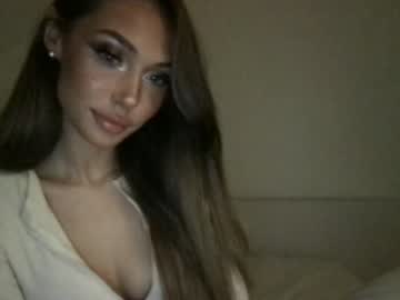 webcam girl luckycherryxx capture image #2146114