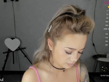 webcam girl angelic_whisper capture image #2420372