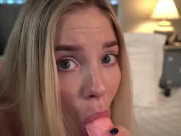webcam girl cute__foxy capture image #3551231